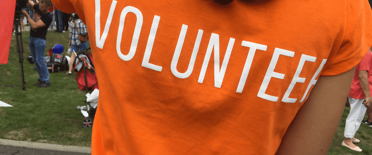 volunteer_hero